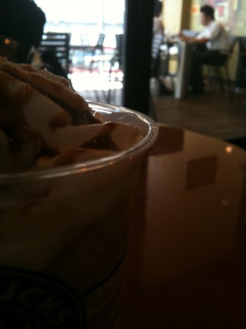 クレームブリュレフラペチーノ